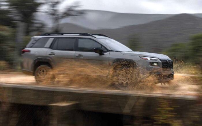 2026 Subaru Outback grey sideview off roading