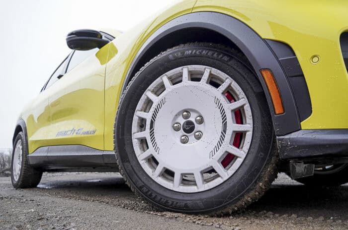 Ford Mustang Mach E-Rally 2025 white wheel