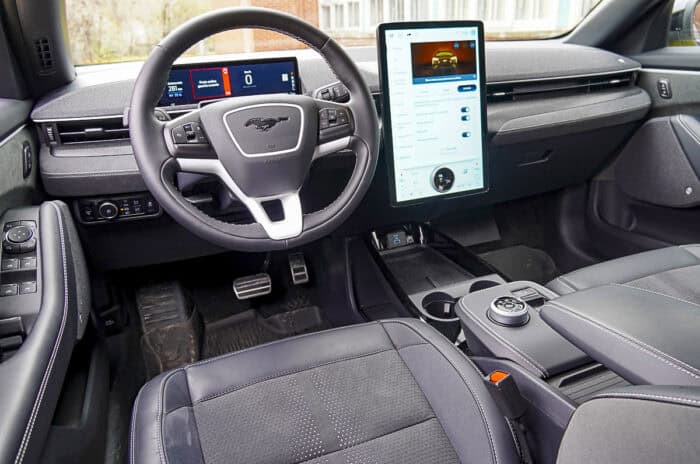 Ford Mustang Mach E-Rally 2025 interior front