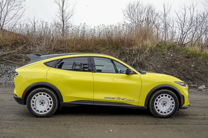 Ford Mustang Mach E-Rally 2025 side view