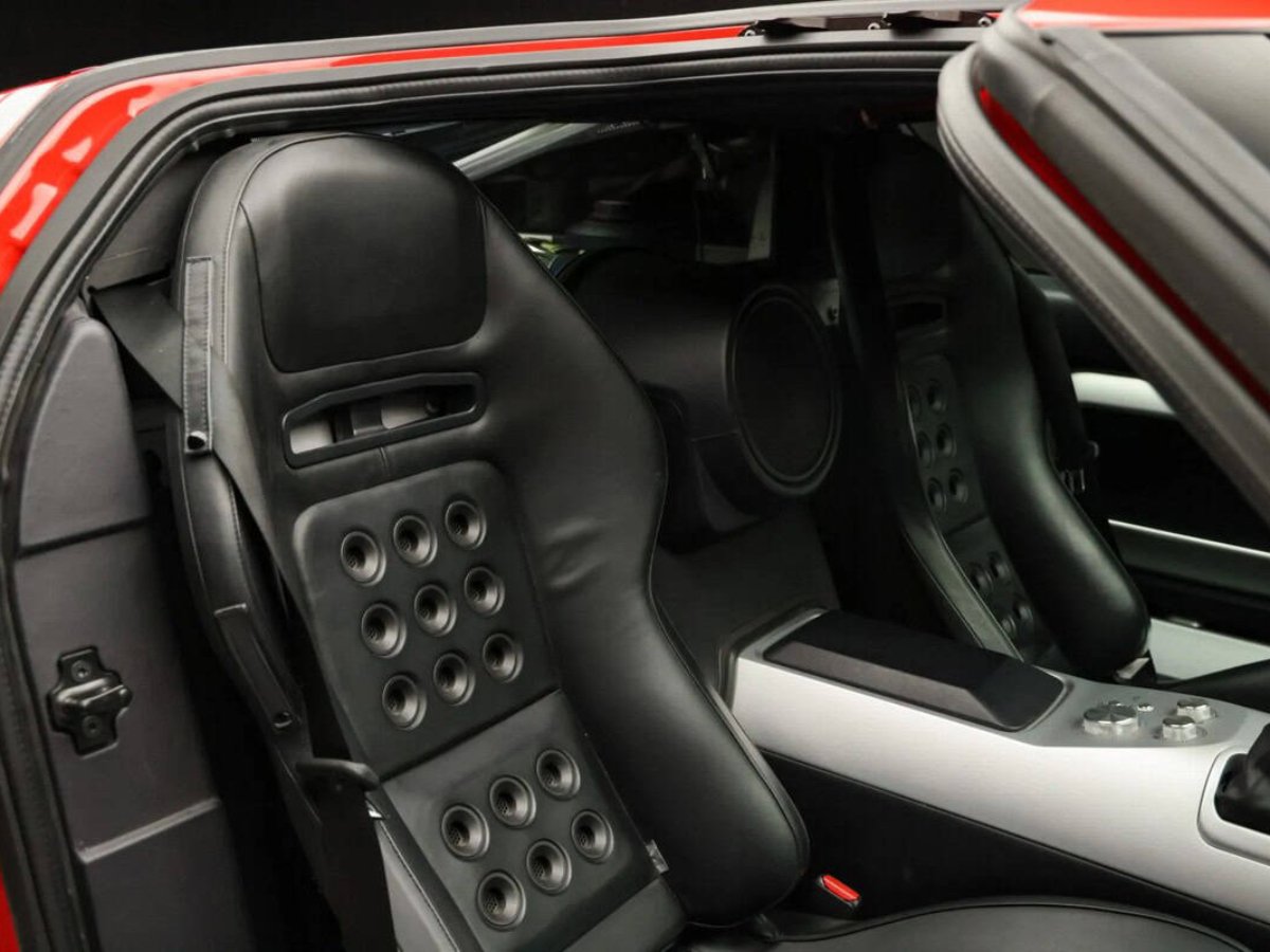 Paul Walker 2005 Ford GT interior seats