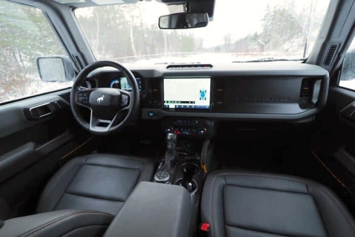 2022 Ford Bronco Badlands Sasquatch Package (4-Door) interior