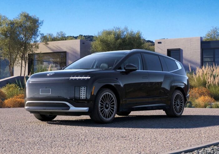 2026 Hyundai Ioniq 9 front