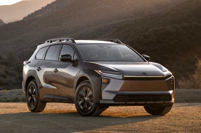 2026_Toyota_bZ_Woodland_Premium_Bronze front