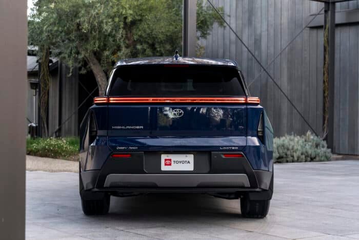 2027_Toyota_Highlander_Limited