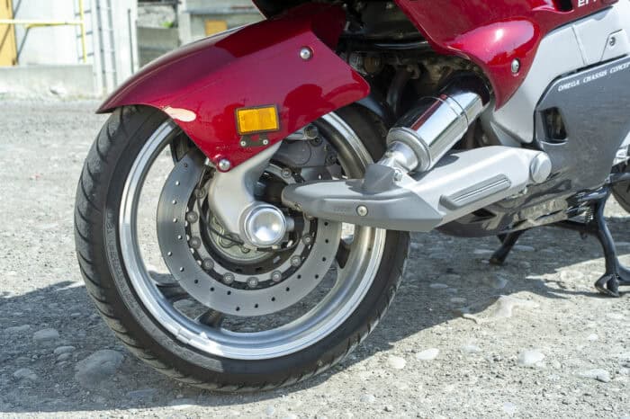 1993 Yamaha GTS1000 forkless front wheel assembly