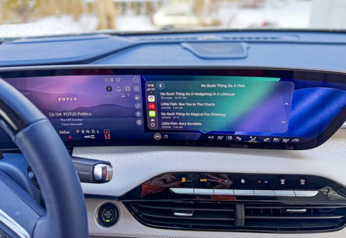 2026 Buick Enclave Avenir interior touchscreen
