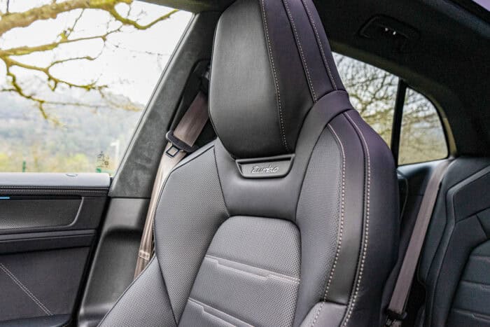 2026 Porsche Cayenne Turbo Electric seat
