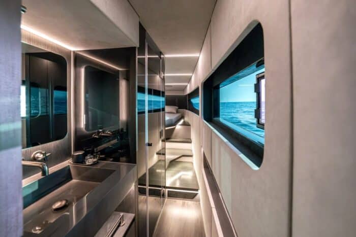 BRABUS ULTIMA 55 interior