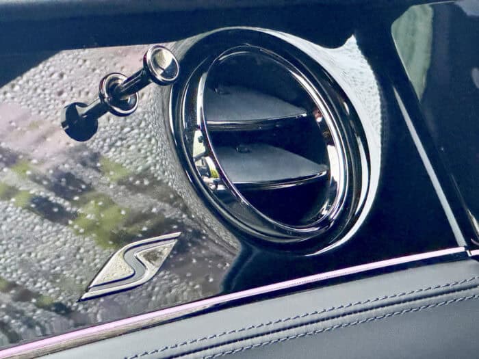 2027 Bentley Continental GT S and GTC S vent interior