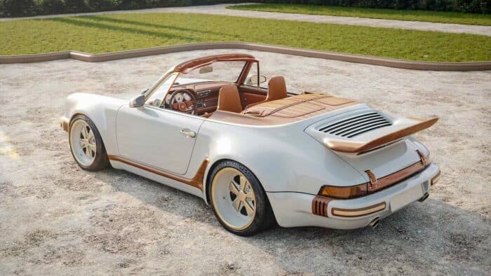 LV Singer Classic Turbo Cabriolet rear