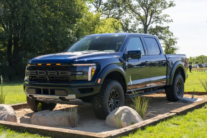 2027 Ford F-150 Raptor Low front